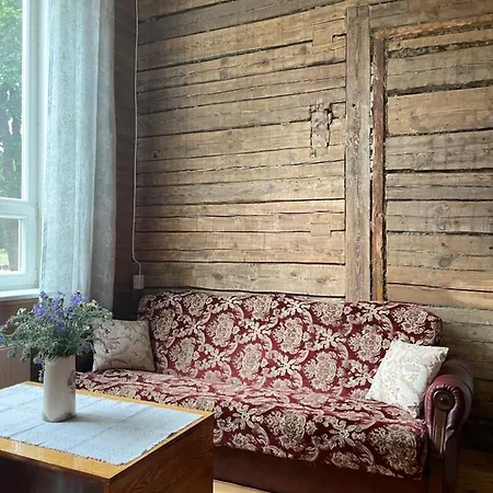 Kuelamaja, Nr 9 Aparthotel