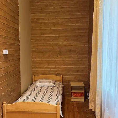 Kuelamaja, Nr 9 Aparthotel 3*